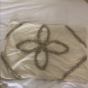 Pillow sham